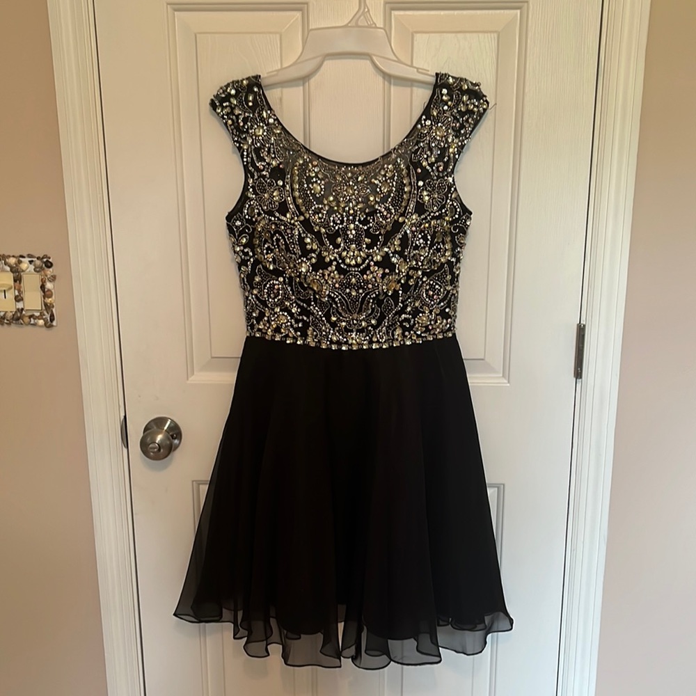 SHERRI HILL FALL HOMECOMING PROM COLLECTION 32320 Cap Sleeve beaded dress